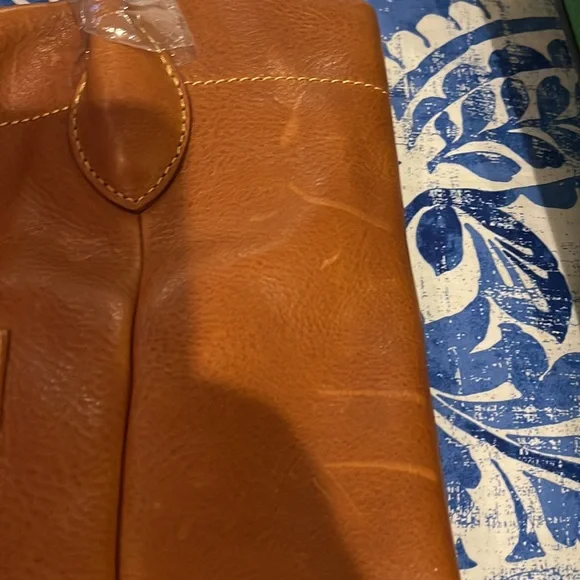 Florentine Dooney and Bourke - Picture 2 of 13